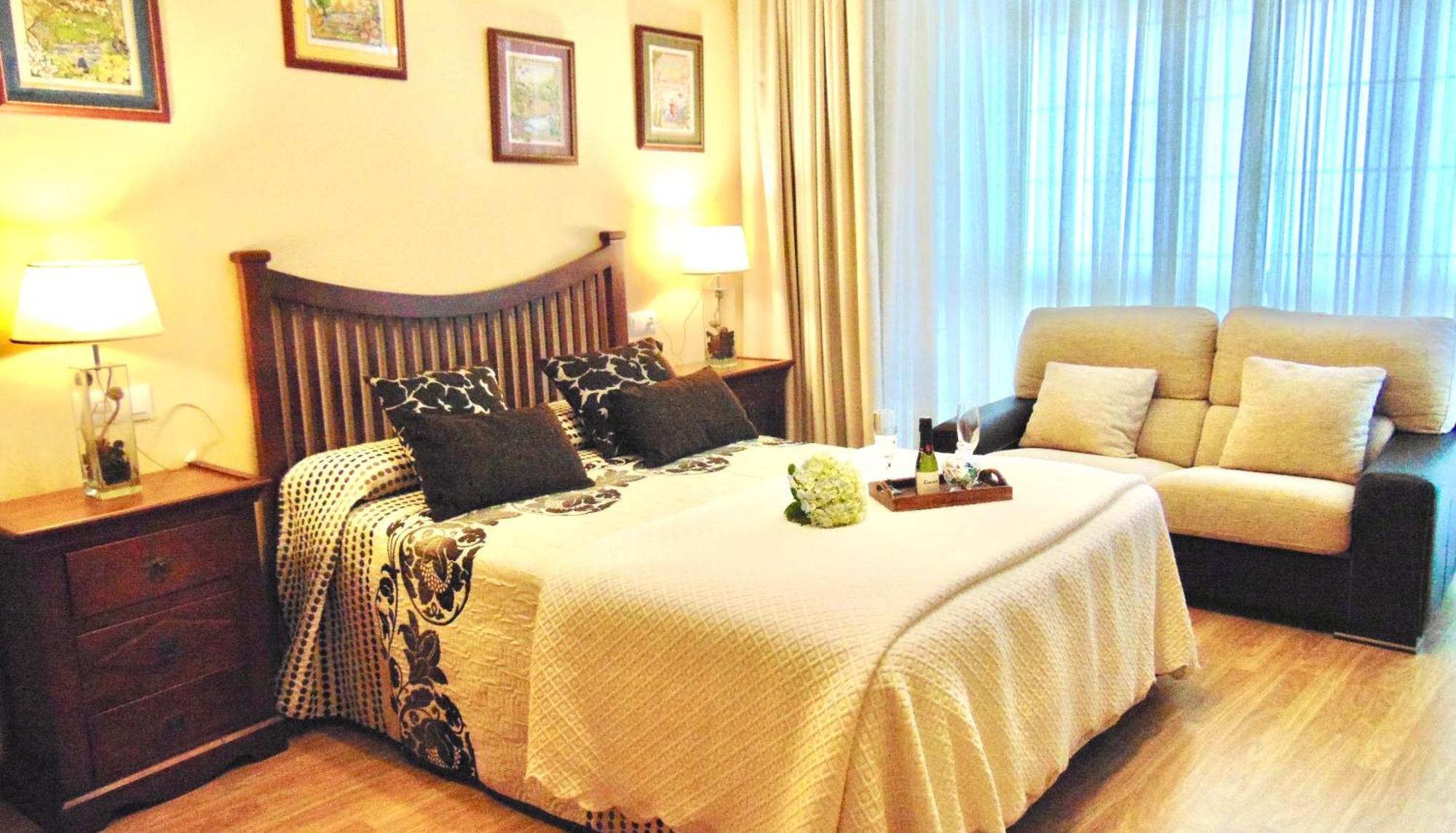 Casa Centro Con Terraza Y Asador Hébergement de vacances O Grove